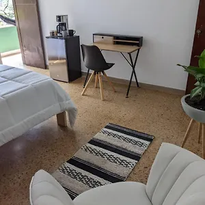 Habitacion Privada En El Poblado. Lo Mejor De Muy Cerca Medellín