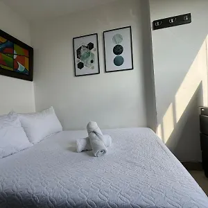 Comodo Apto Poblado 2 Medellín